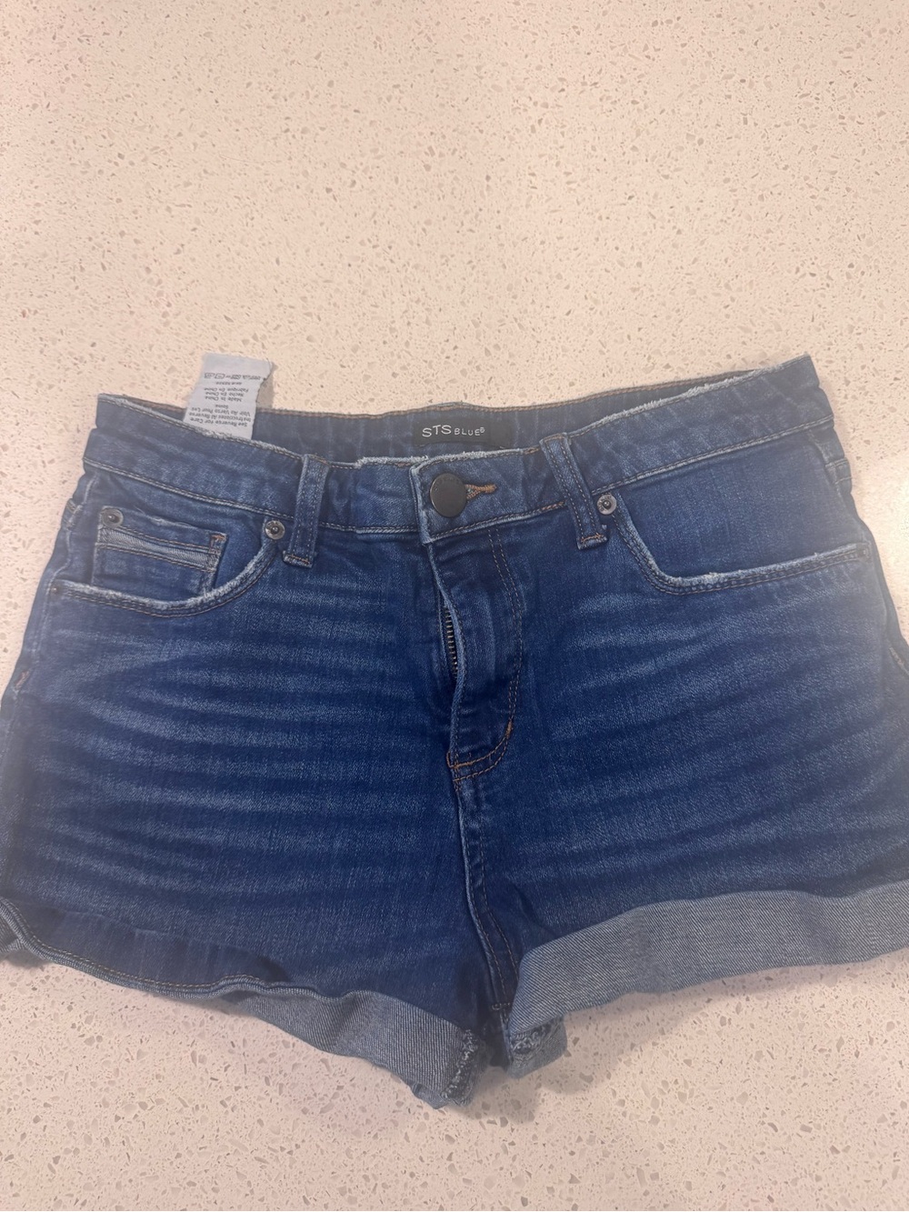 STS Blue Women’s Size 26 Dark Wash Denim Jean Shorts Cuffed Stretch Mid Rise